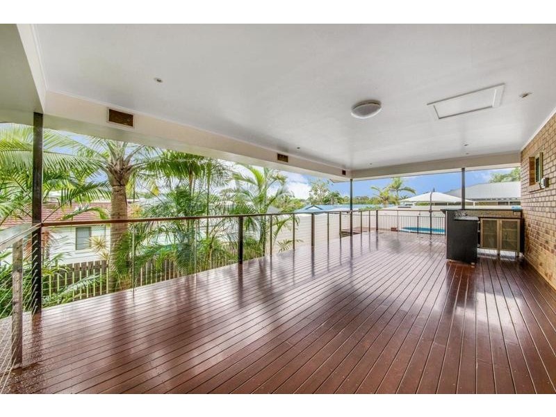 6 Douglas Street, Tannum Sands QLD 4680