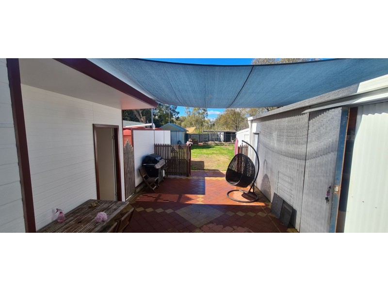 53 Mason St, East Wagga Wagga NSW 2650