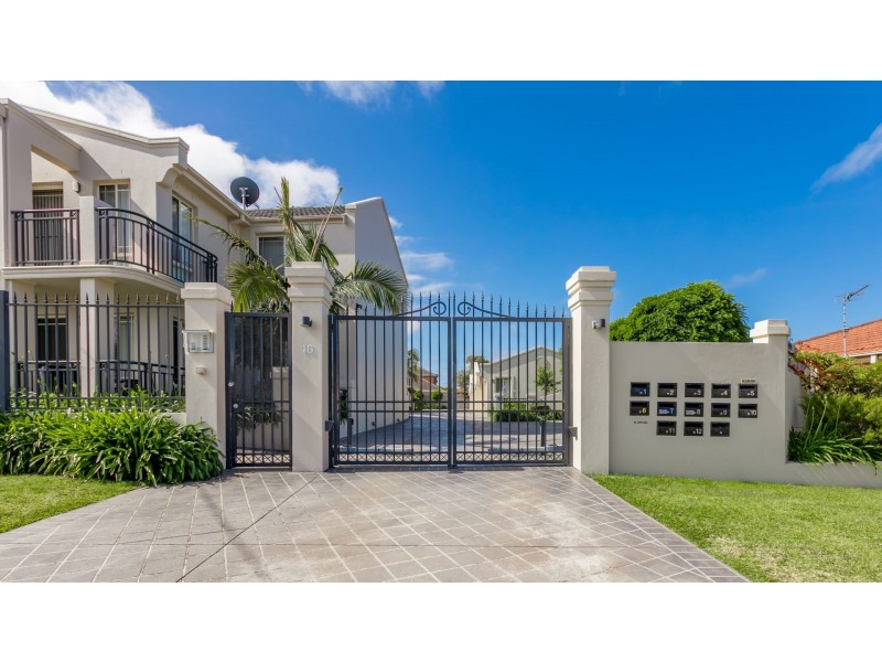 4/16 Coolgardie Street, East Corrimal NSW 2518