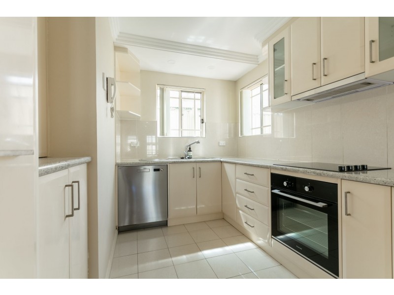 4/16 Coolgardie Street, East Corrimal NSW 2518