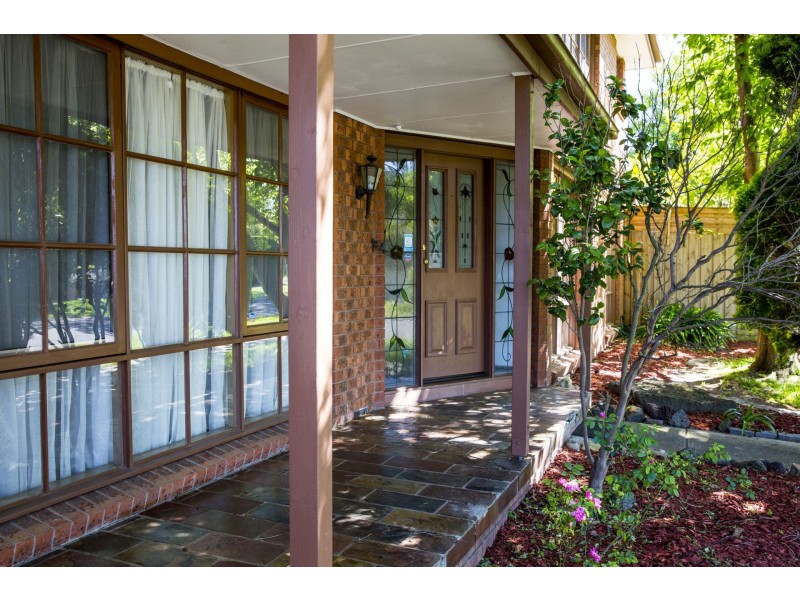 21 Maryn Close, Berwick VIC 3806