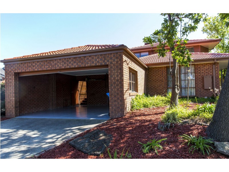 21 Maryn Close, Berwick VIC 3806