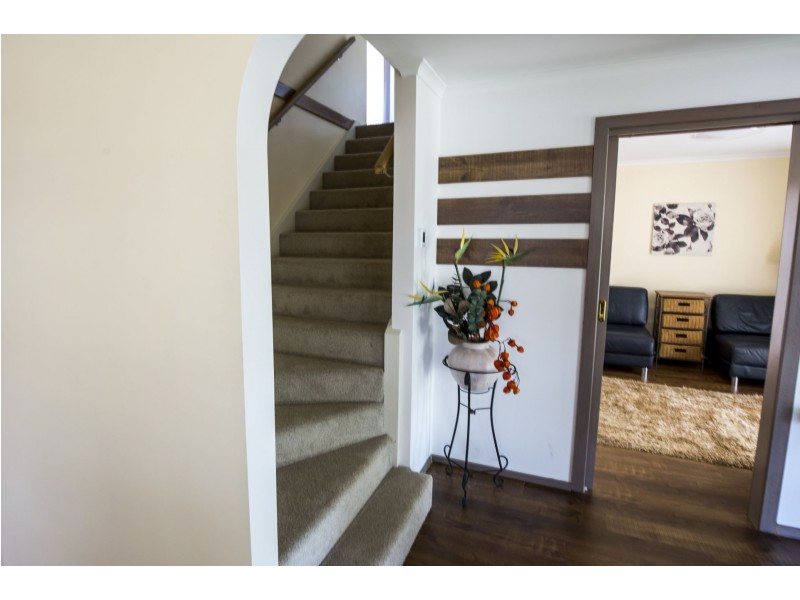 21 Maryn Close, Berwick VIC 3806