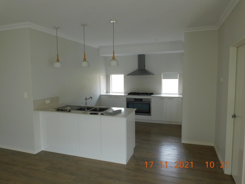 10 Siding Road, West Busselton WA 6280