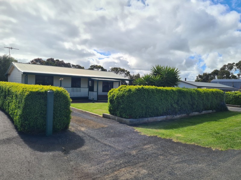 8 Burney Street, Allendale East SA 5291