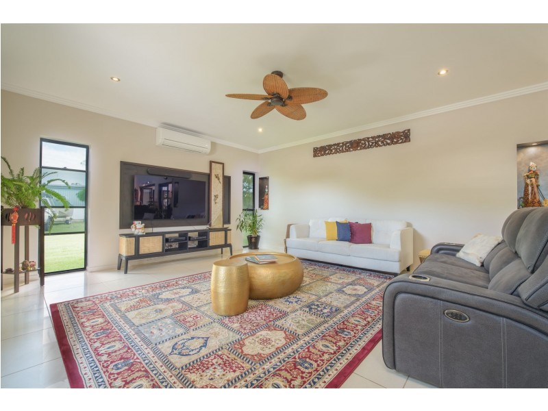 8 Ambrose Lane, Beecher QLD 4680