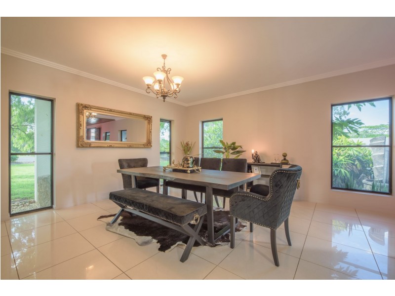 8 Ambrose Lane, Beecher QLD 4680