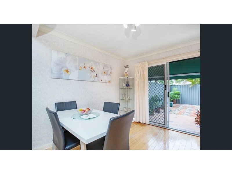 34/2 St Kevins Avenue, Benowa QLD 4217