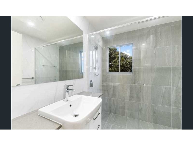 9/12 Louis Street, Redcliffe QLD 4020