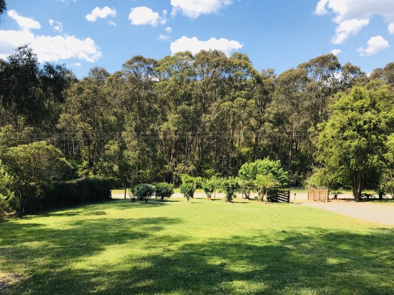 22 Reefton Drive, Mcmahons Creek VIC 3799