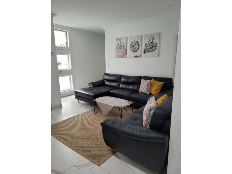 10C & 10D Chrysanthemum Avenue, Lurnea NSW 2170
