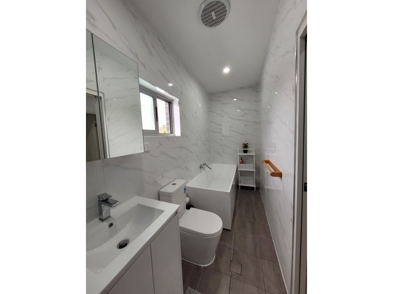 10C & 10D Chrysanthemum Avenue, Lurnea NSW 2170