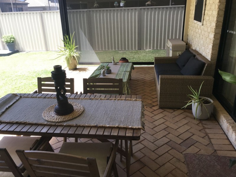 18 Rushcutters Court, Sandstone Point QLD 4511