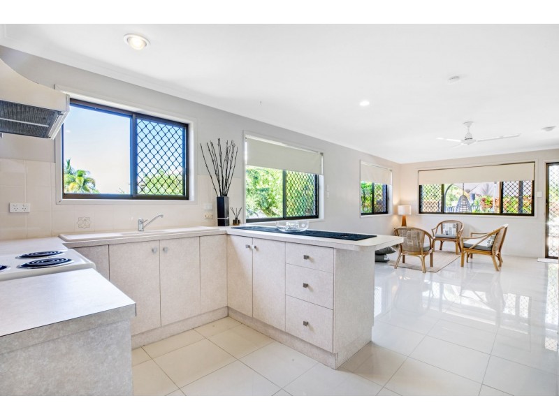 18 Annie Wood Avenue, Mount Pleasant QLD 4740