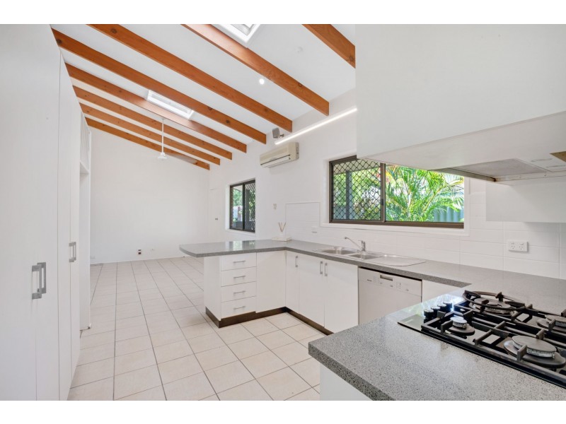 18 Annie Wood Avenue, Mount Pleasant QLD 4740