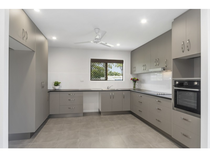 37 Maxwell Drive, Deeragun QLD 4818