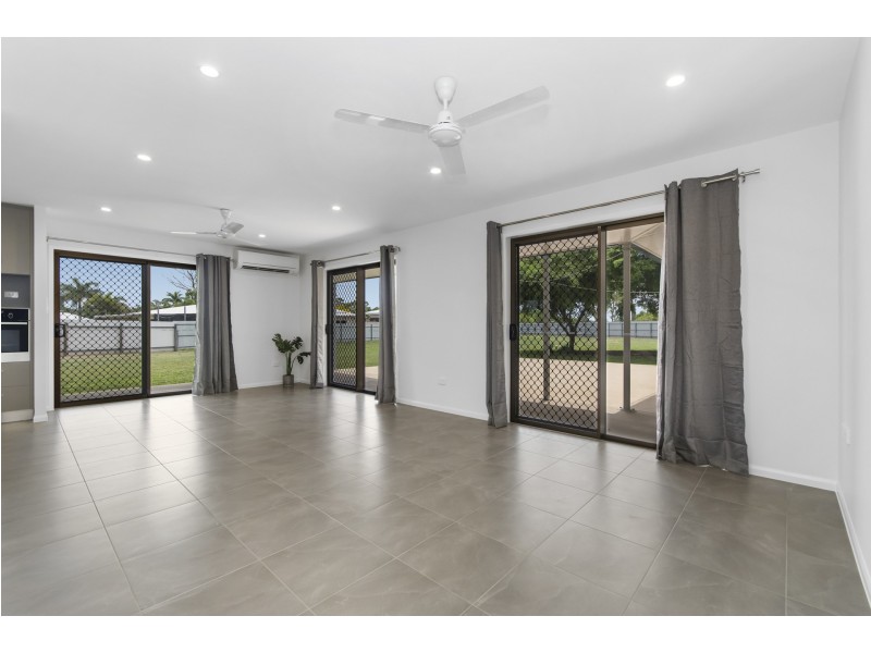 37 Maxwell Drive, Deeragun QLD 4818