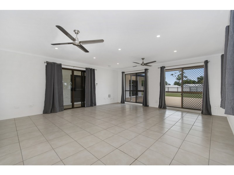 37 Maxwell Drive, Deeragun QLD 4818