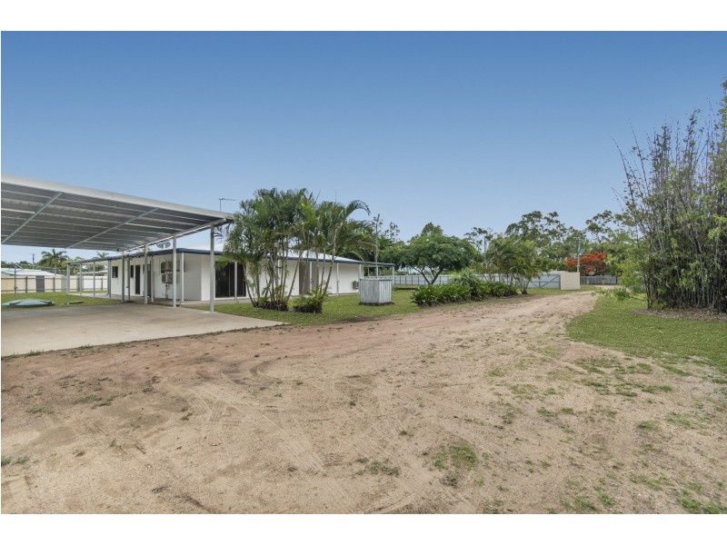37 Maxwell Drive, Deeragun QLD 4818