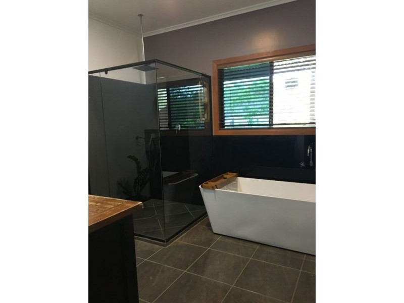 380 Short Cut Rd, Delan QLD 4671