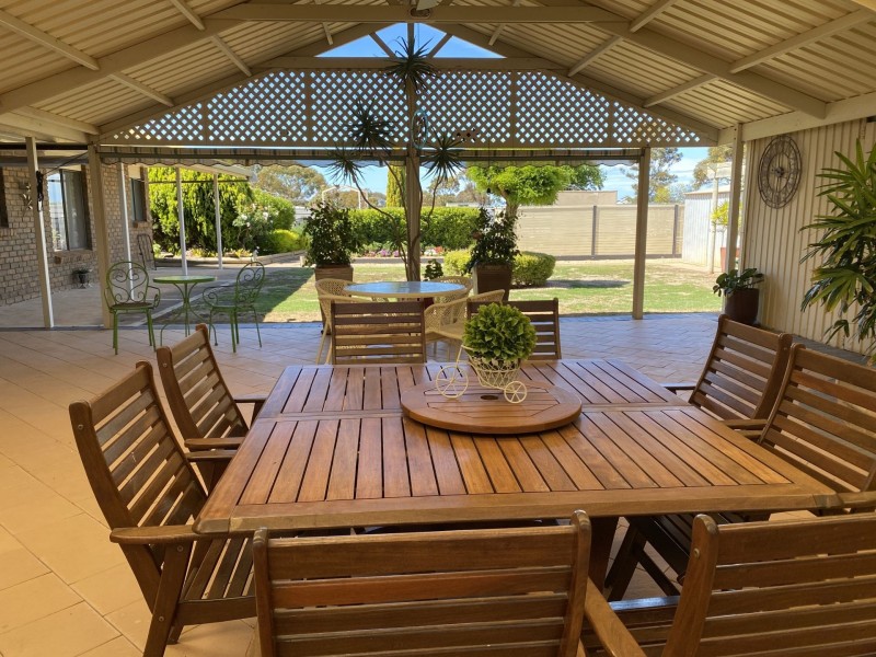 1 Smith Road, Cowell SA 5602