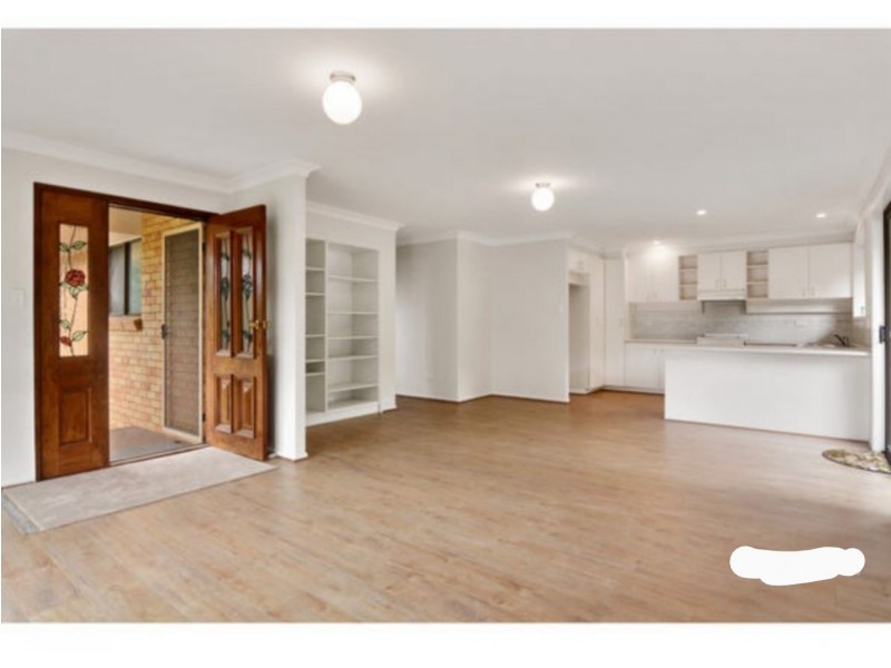 8b Centenary Drive, Maleny QLD 4552