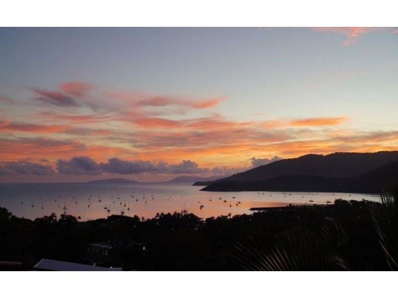 16 Nara Ave, Airlie Beach QLD 4802