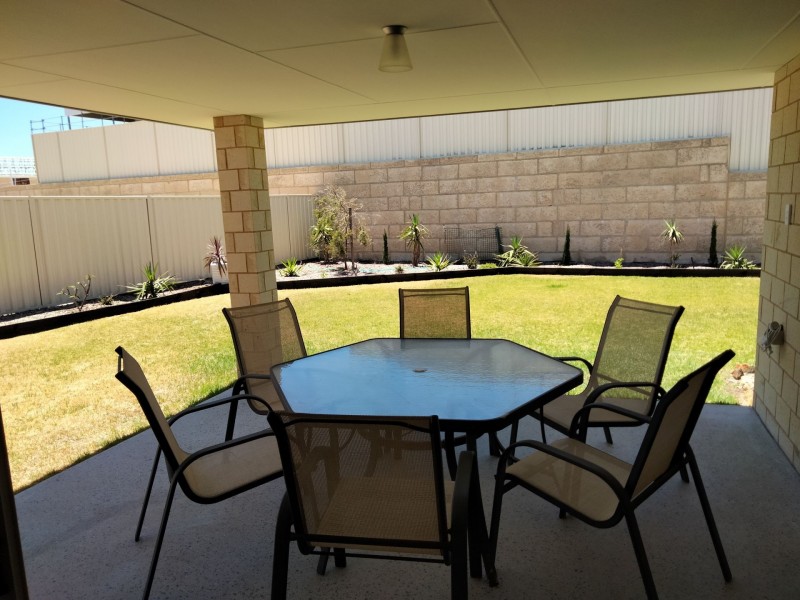 64 Balladonia Parade, Dawesville WA 6211