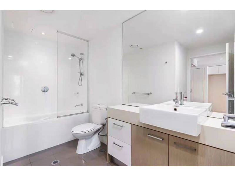 311/30-32 Paradise island, Surfers Paradise QLD 4217