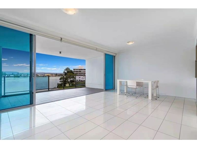 311/30-32 Paradise island, Surfers Paradise QLD 4217