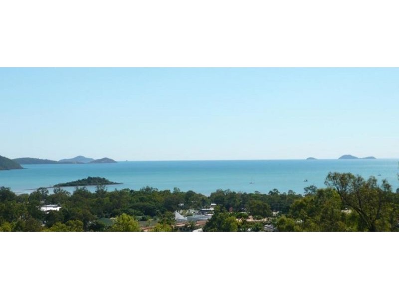 23 Yachtsmans Parade, Cannonvale QLD 4802