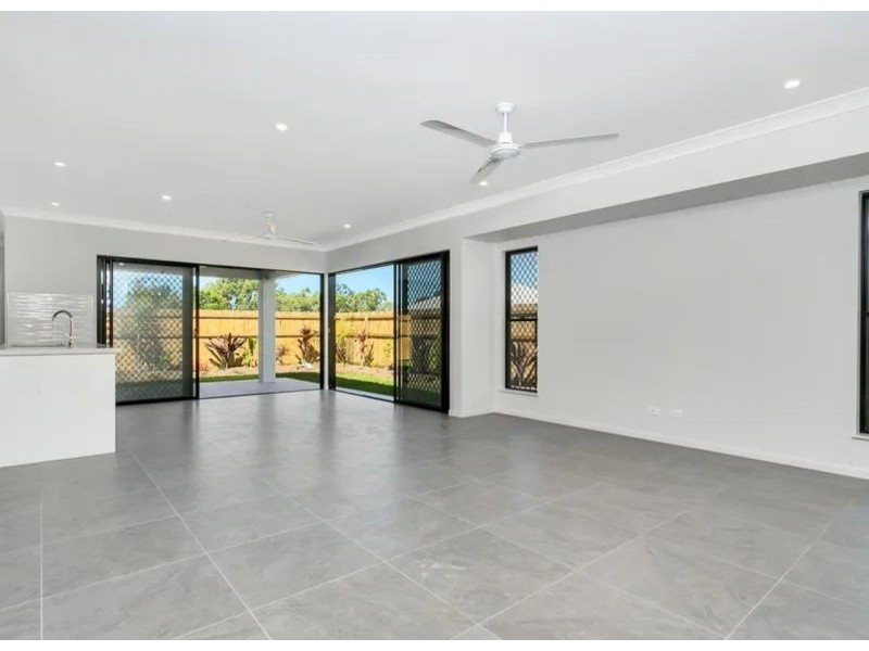 59 Foxville Circuit, Trinity Park QLD 4879