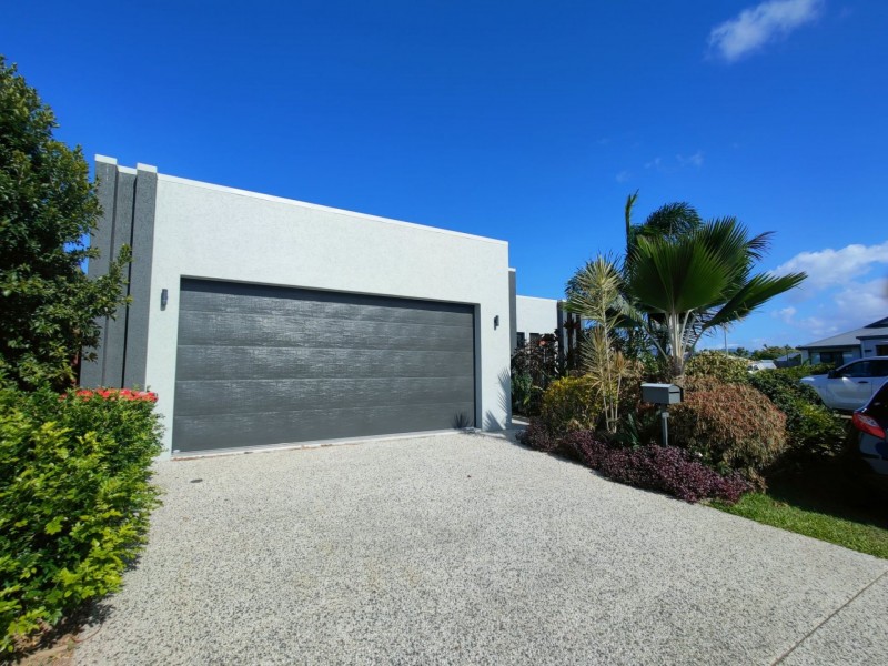 59 Foxville Circuit, Trinity Park QLD 4879