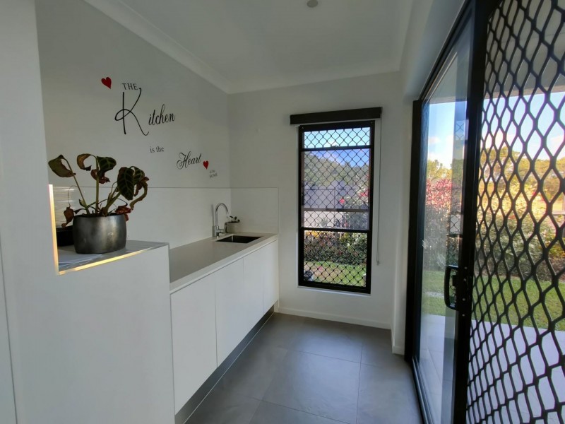 59 Foxville Circuit, Trinity Park QLD 4879