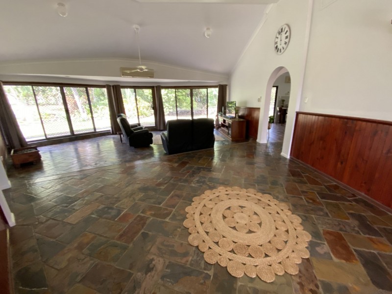 24768 Peak Downs Hwy, Victoria Plains QLD 4751