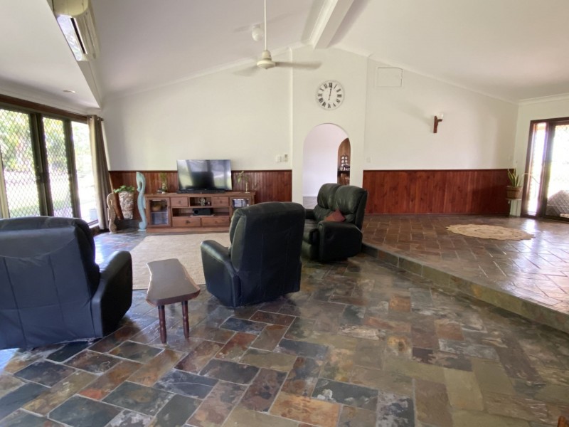 24768 Peak Downs Hwy, Victoria Plains QLD 4751