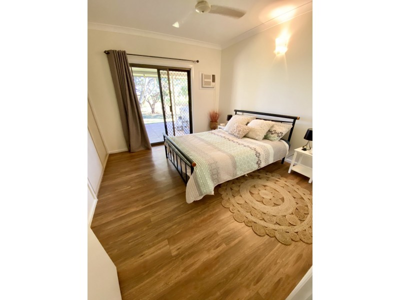 24768 Peak Downs Hwy, Victoria Plains QLD 4751