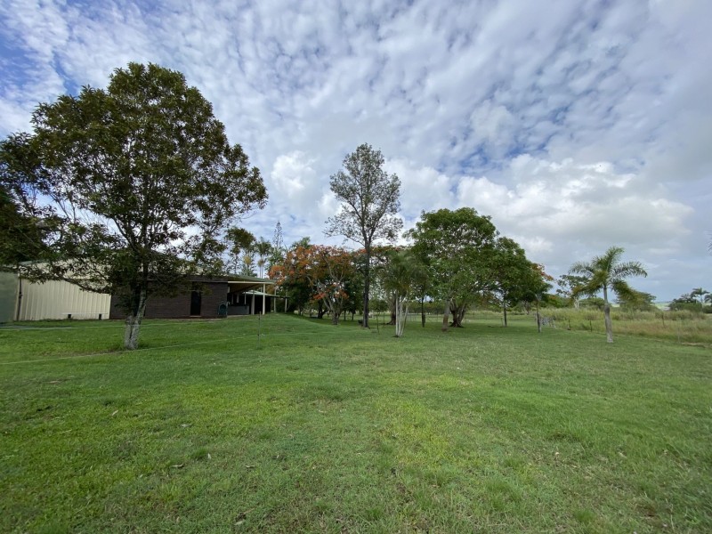 24768 Peak Downs Hwy, Victoria Plains QLD 4751