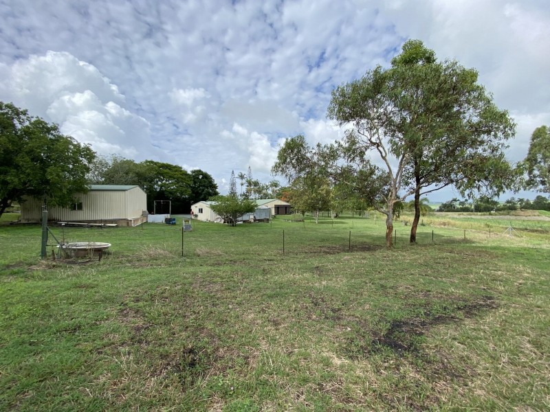 24768 Peak Downs Hwy, Victoria Plains QLD 4751