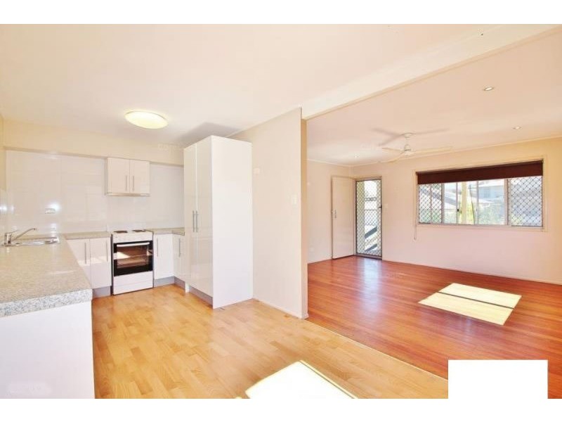 17 Carbeen Crescent, Lawnton QLD 4501