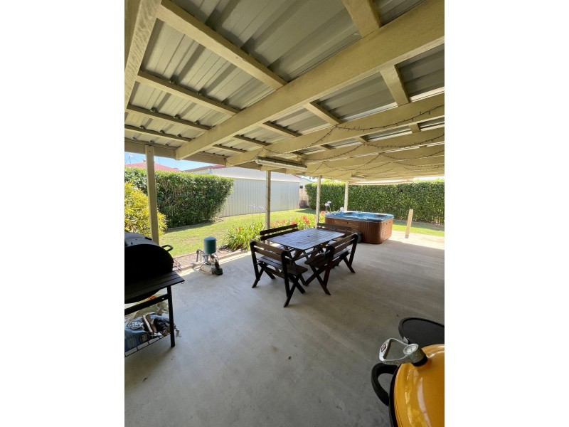 86 Rasmussen Avenue, Hay Point QLD 4740