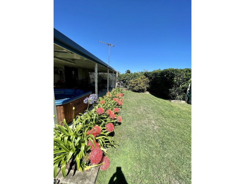 86 Rasmussen Avenue, Hay Point QLD 4740