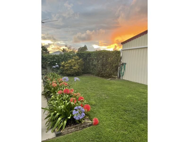 86 Rasmussen Avenue, Hay Point QLD 4740