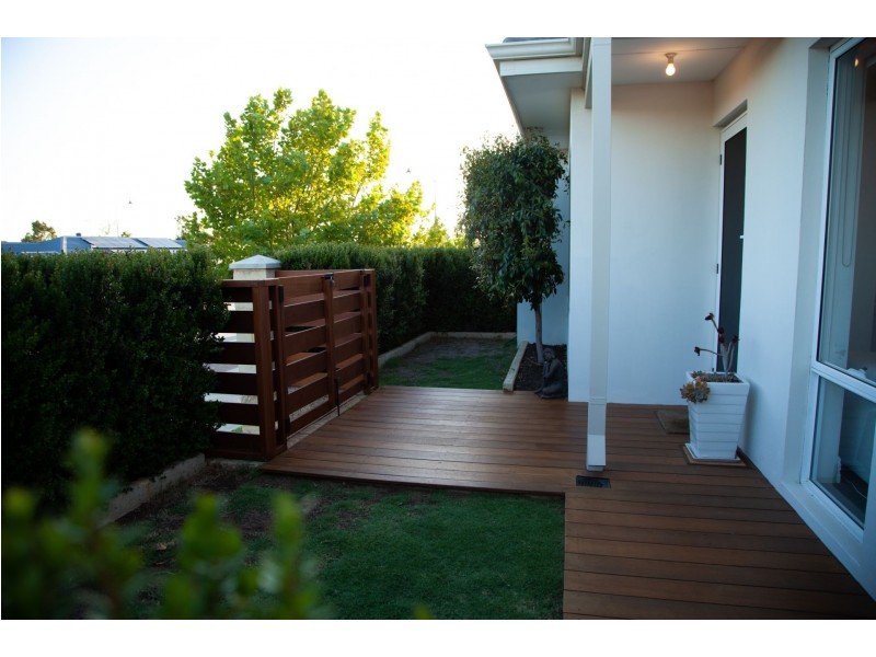 9 Rathkeale Blvd, Ridgewood WA 6030