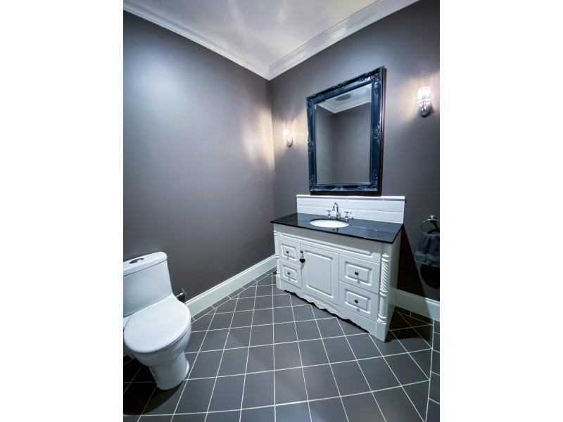 9 Sunset court, Yarrawonga VIC 3730