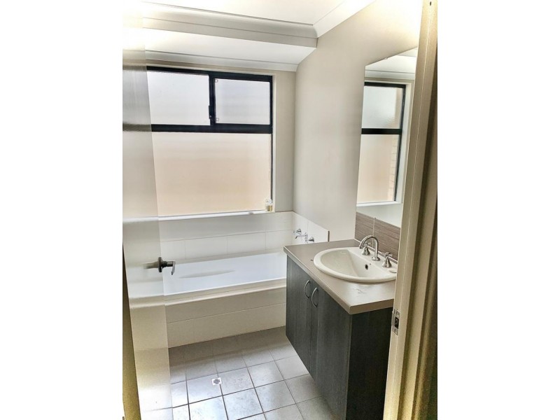 270 Skeet Road, Harrisdale WA 6112