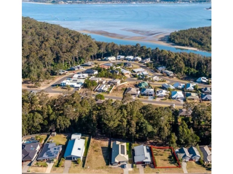 47 Broomfield Cres, Long Beach NSW 2536