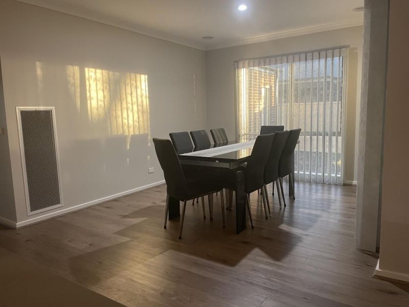 10 Chris Crescent, Traralgon VIC 3844