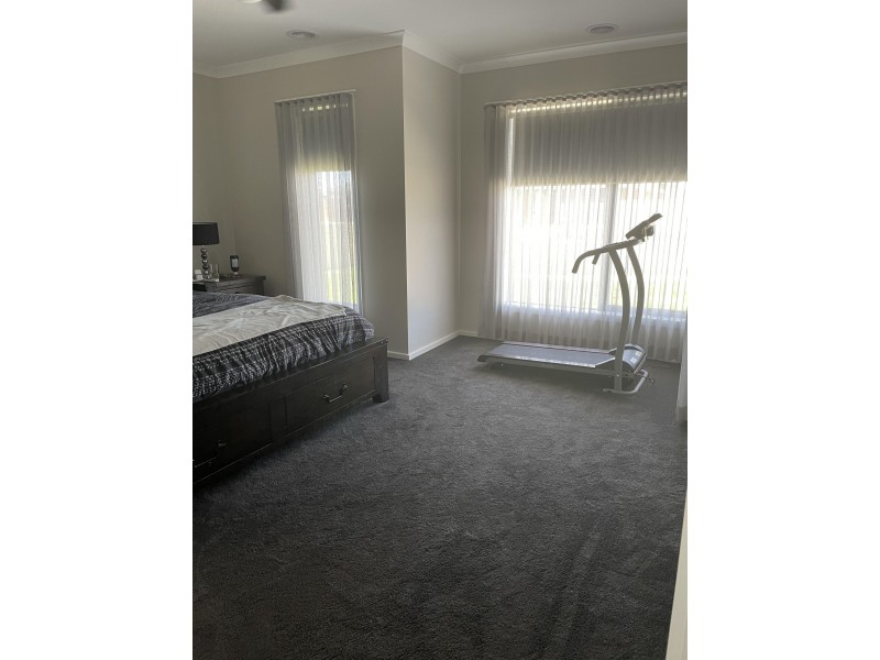 10 Chris Crescent, Traralgon VIC 3844