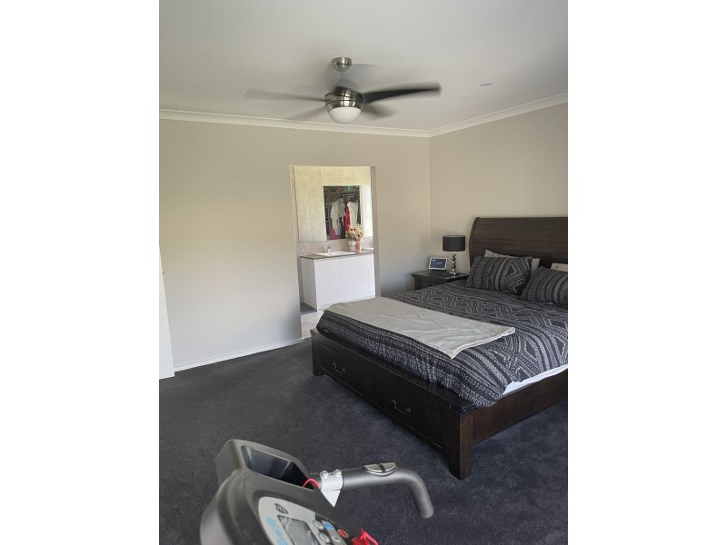 10 Chris Crescent, Traralgon VIC 3844